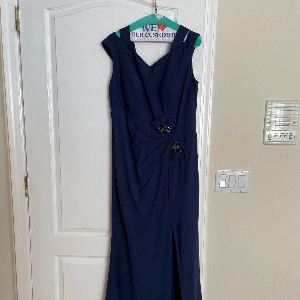 GIA FRANCO - 12921 EMBELLISHED BATEAU TRUMPET DRESS WITH SLIT - Navy Size 16